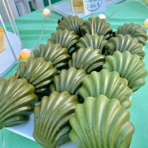 Madeleine vị trà xanh